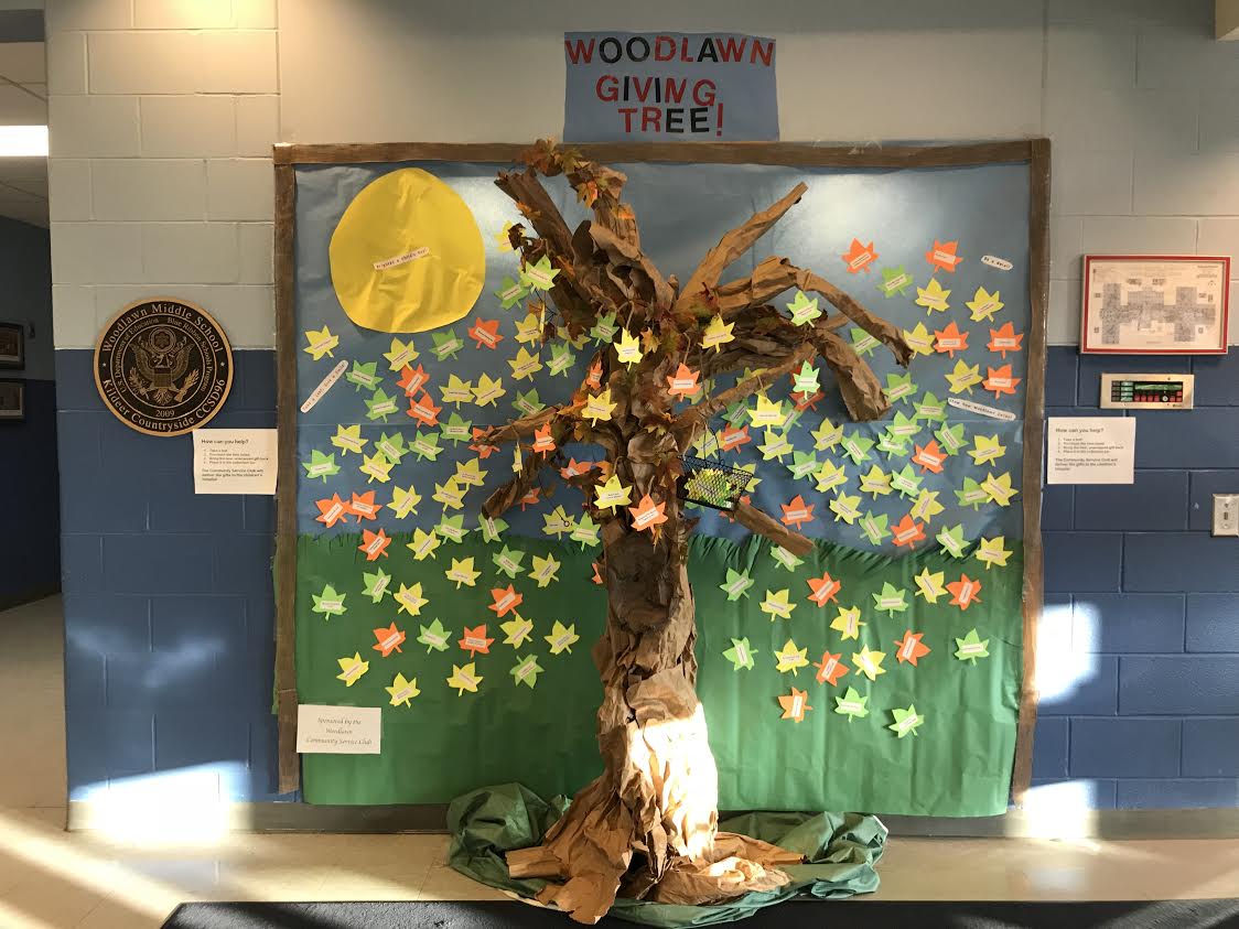 Woodlawn Giving Tree has construction paper leaves with words